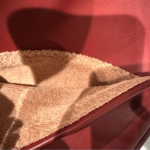 Charles & Keith Burgundy Tablet Case - Picture 7 of 8